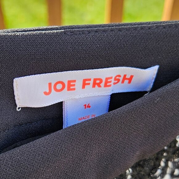 JOE Fresh Tweed Skirt - Picture 4 of 8